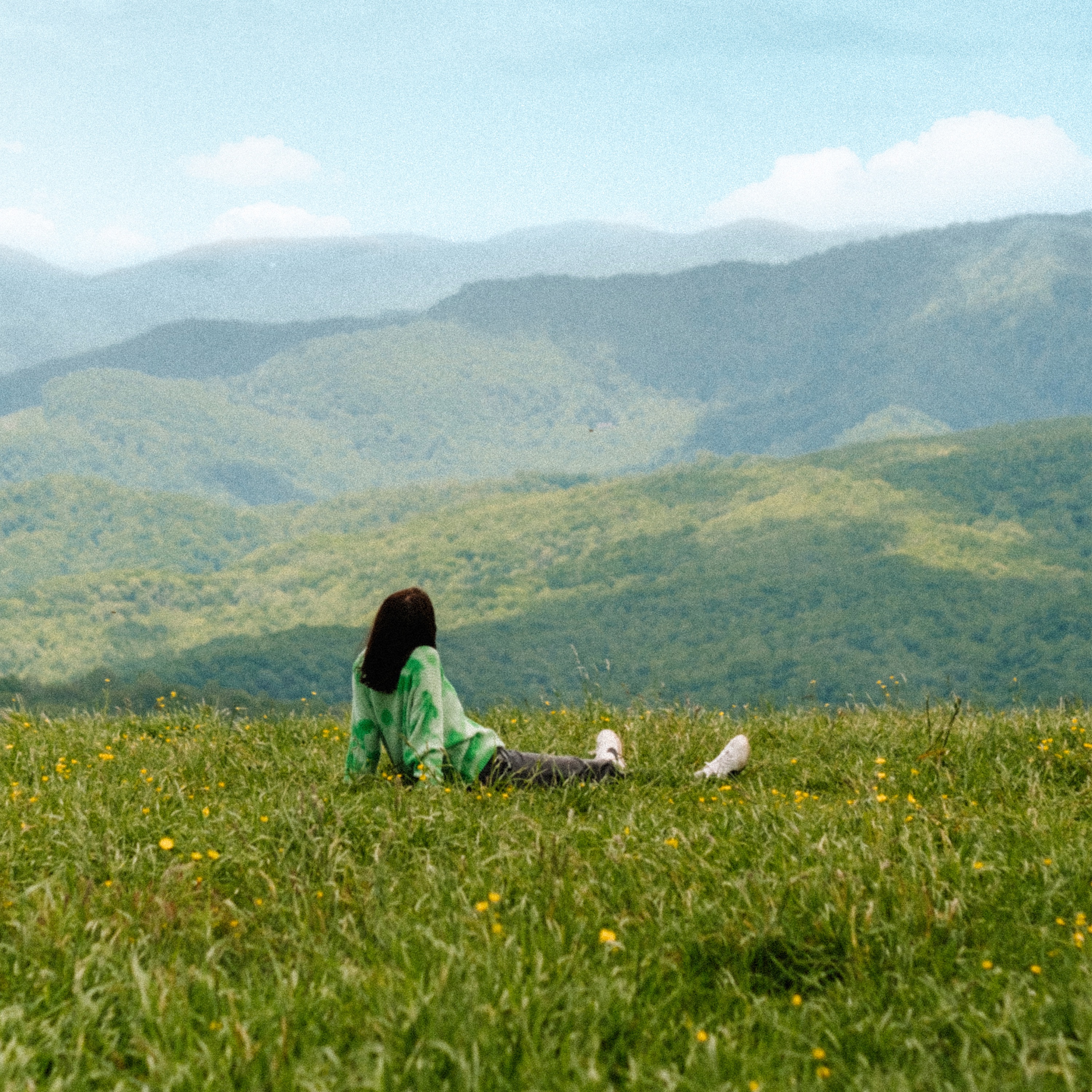 QUIET - Single album cover