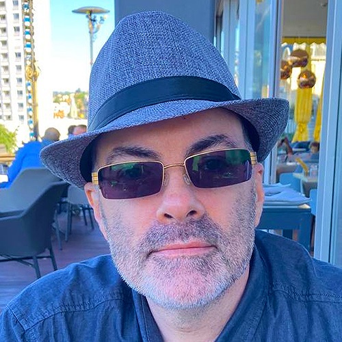 CoLD SToRAGE Portrait