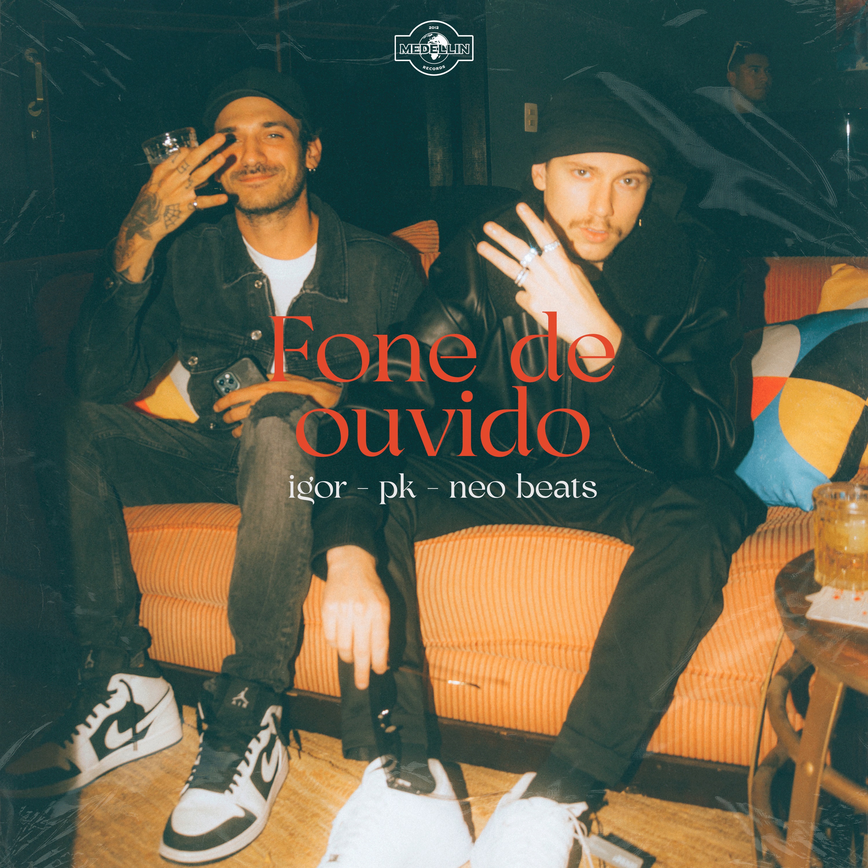 Fone De Ouvido - Single album cover