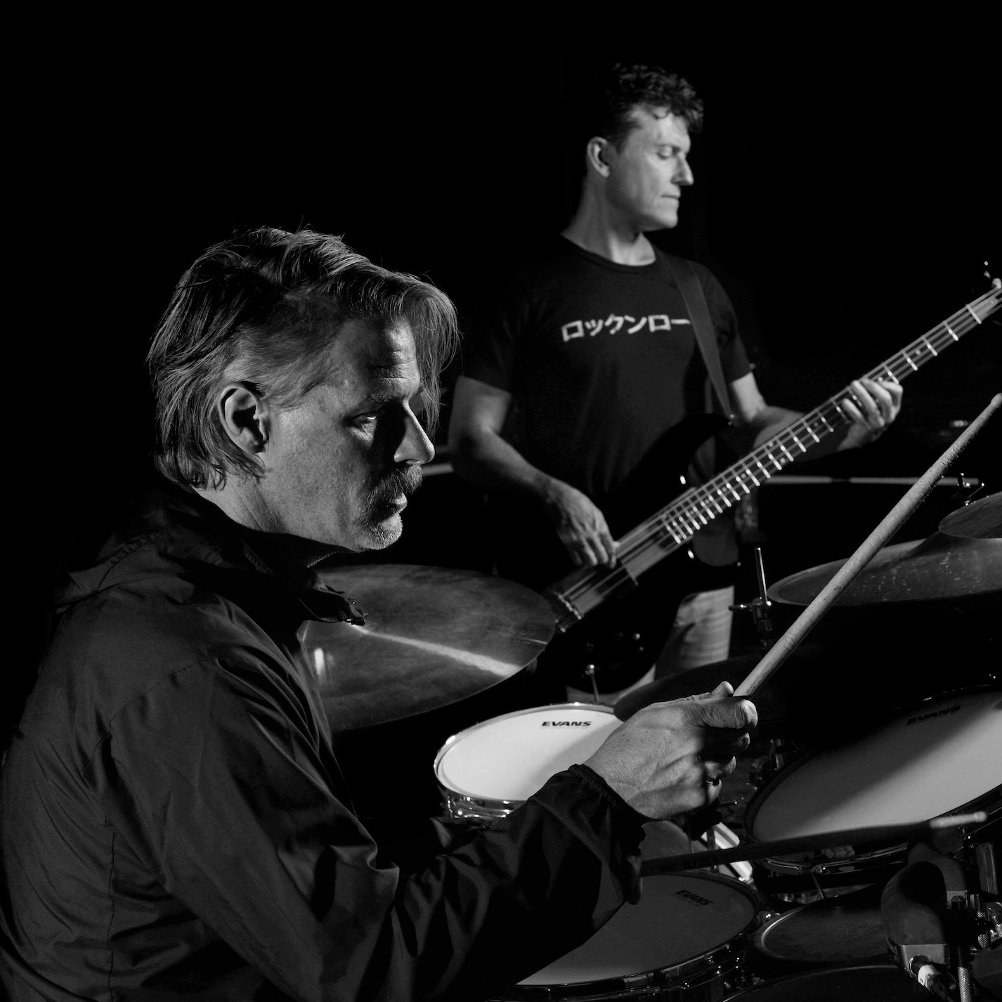 El Ten Eleven Portrait