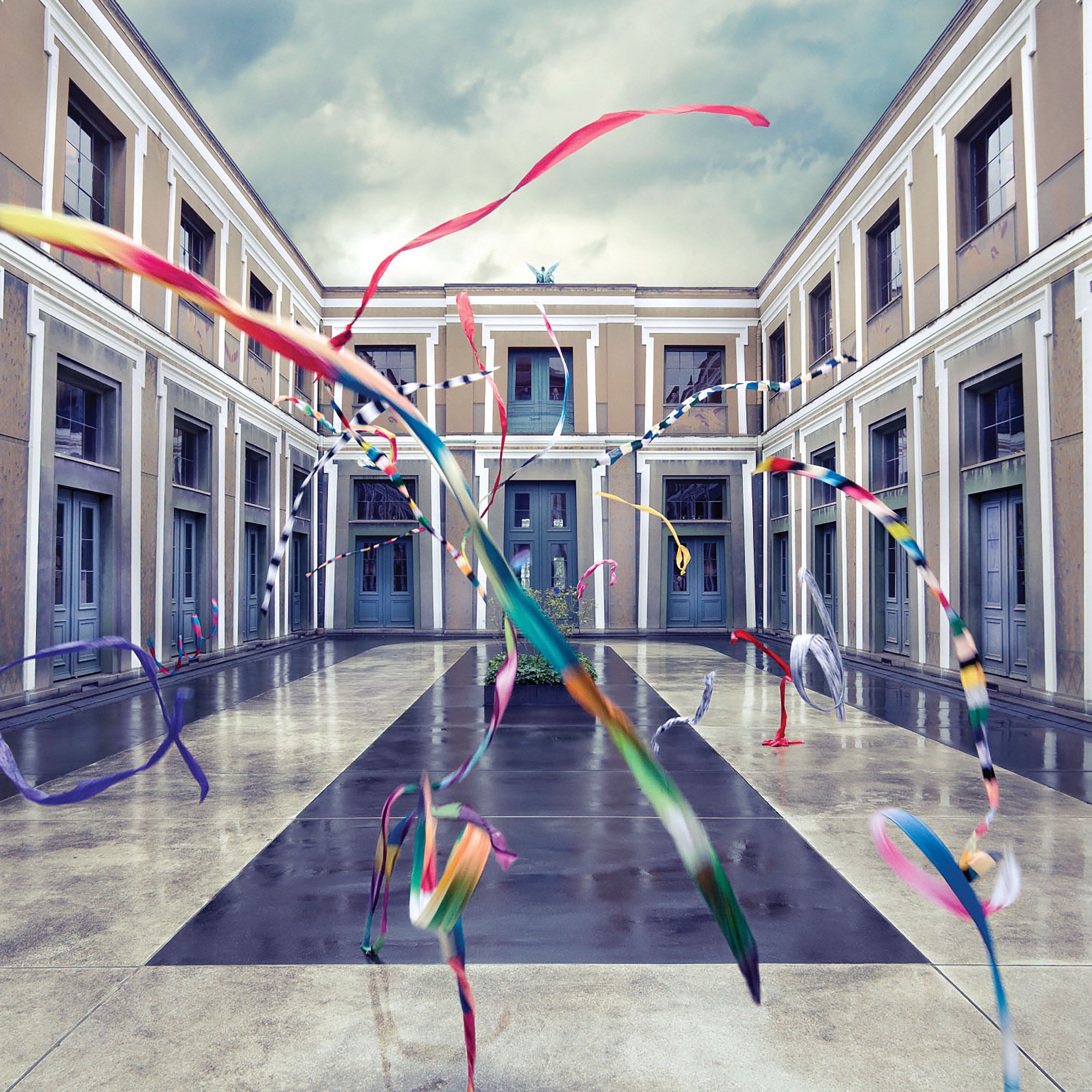 Magic Chairs (Bonus Track Version) album cover