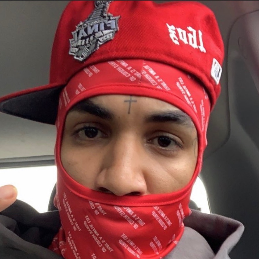 Fenix Flexin Portrait