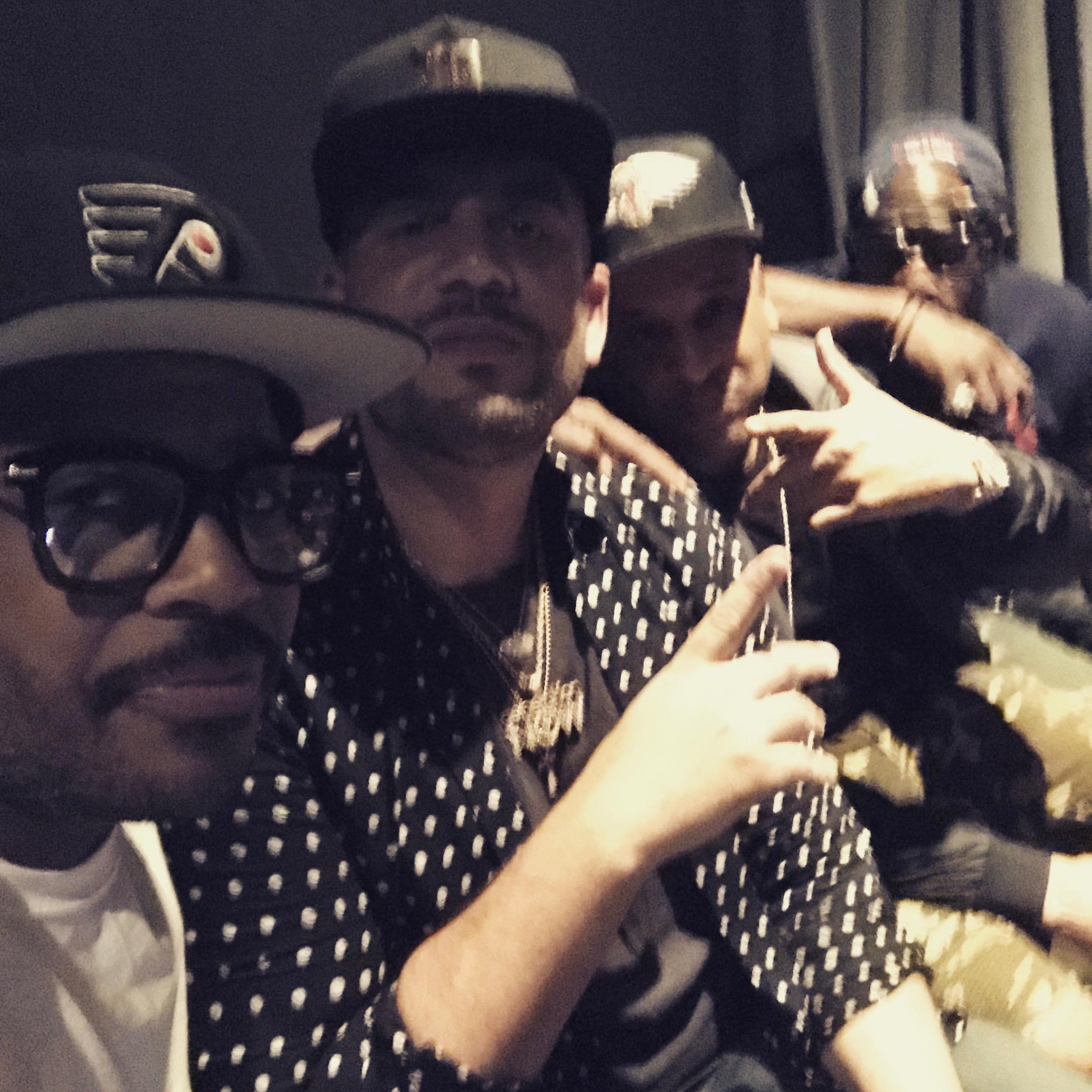 Living In Love (feat. Dj Drama) - Single album cover