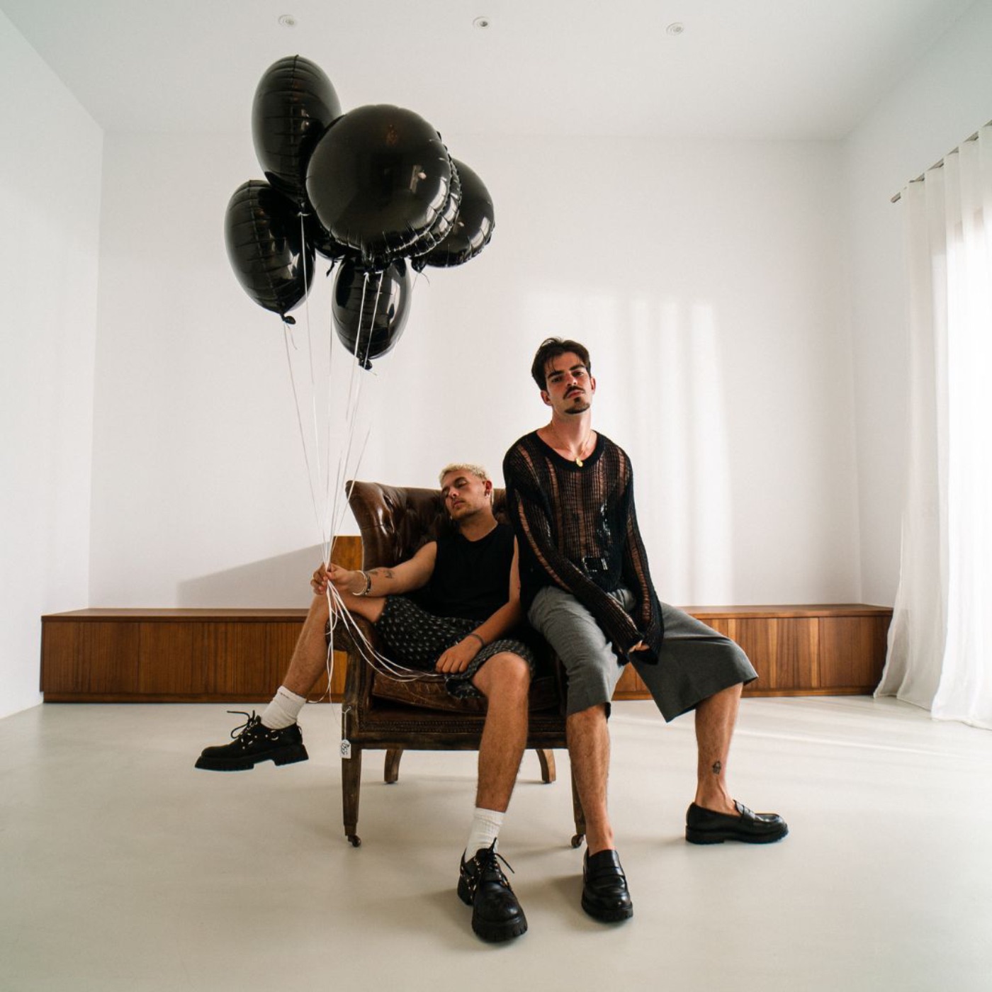 Qué triste - Single album cover