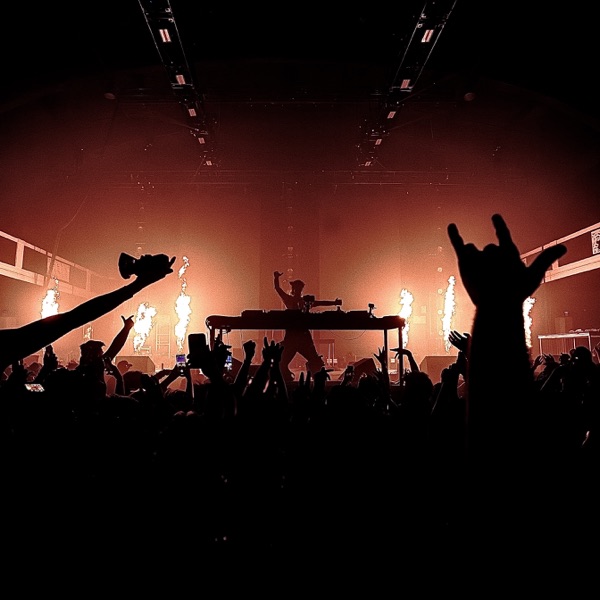 ISOxo: kidsgonemad! at The Shrine in Los Angeles, Nov 19, 2023 (Brownies & Lemonade) [DJ Mix] album cover