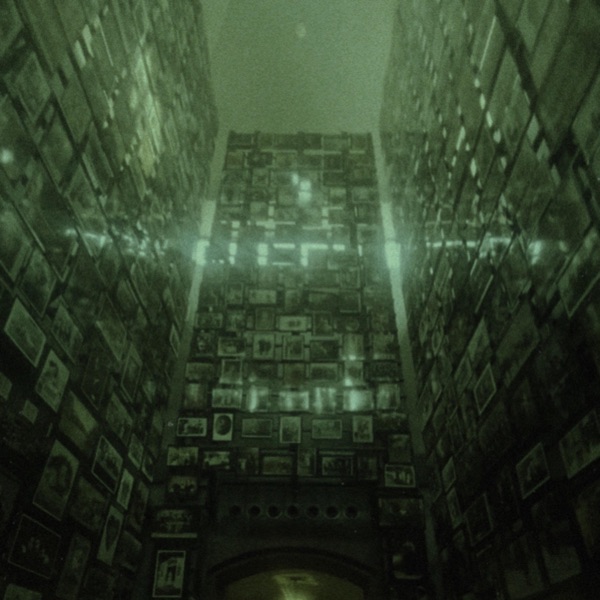 dead - Single album cover