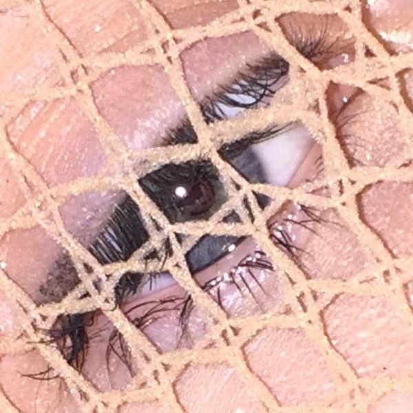 /// 2 - Single album cover