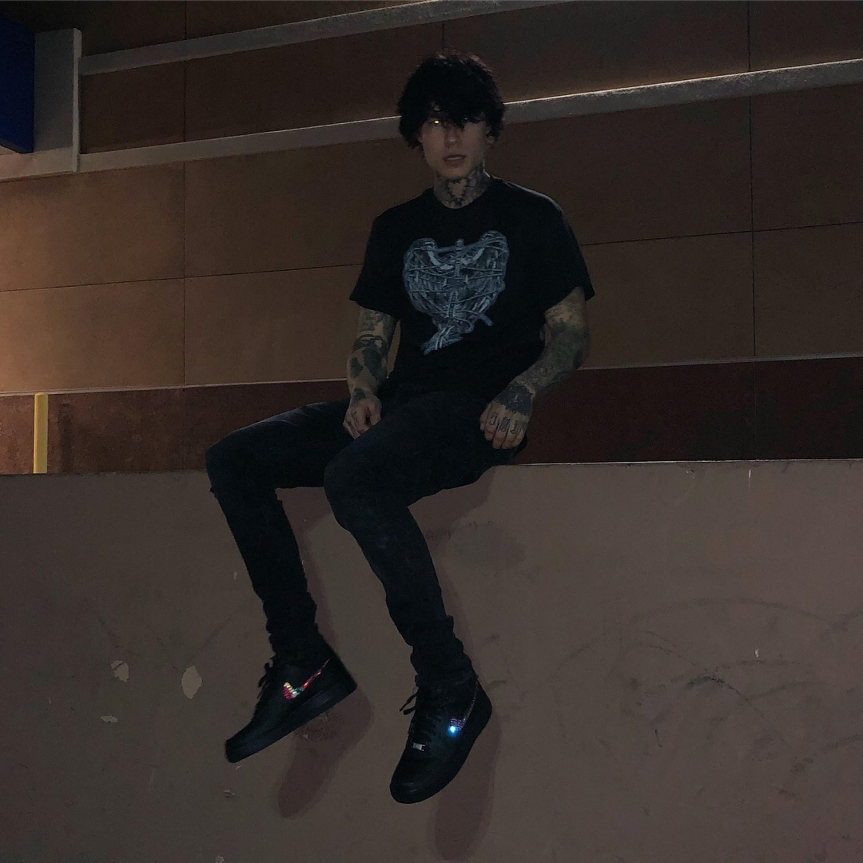 Give Me a Kiss - Single album cover