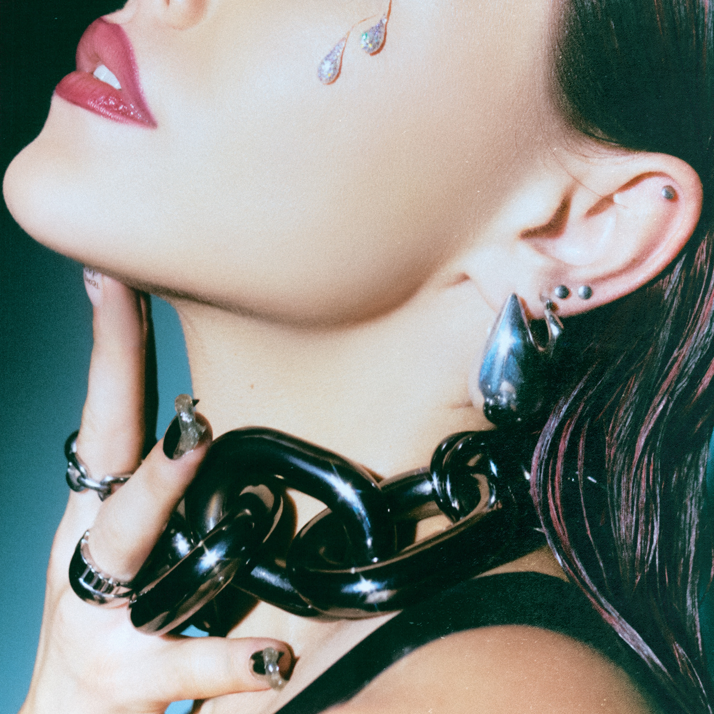 Tears on the dancefloor - Single album cover