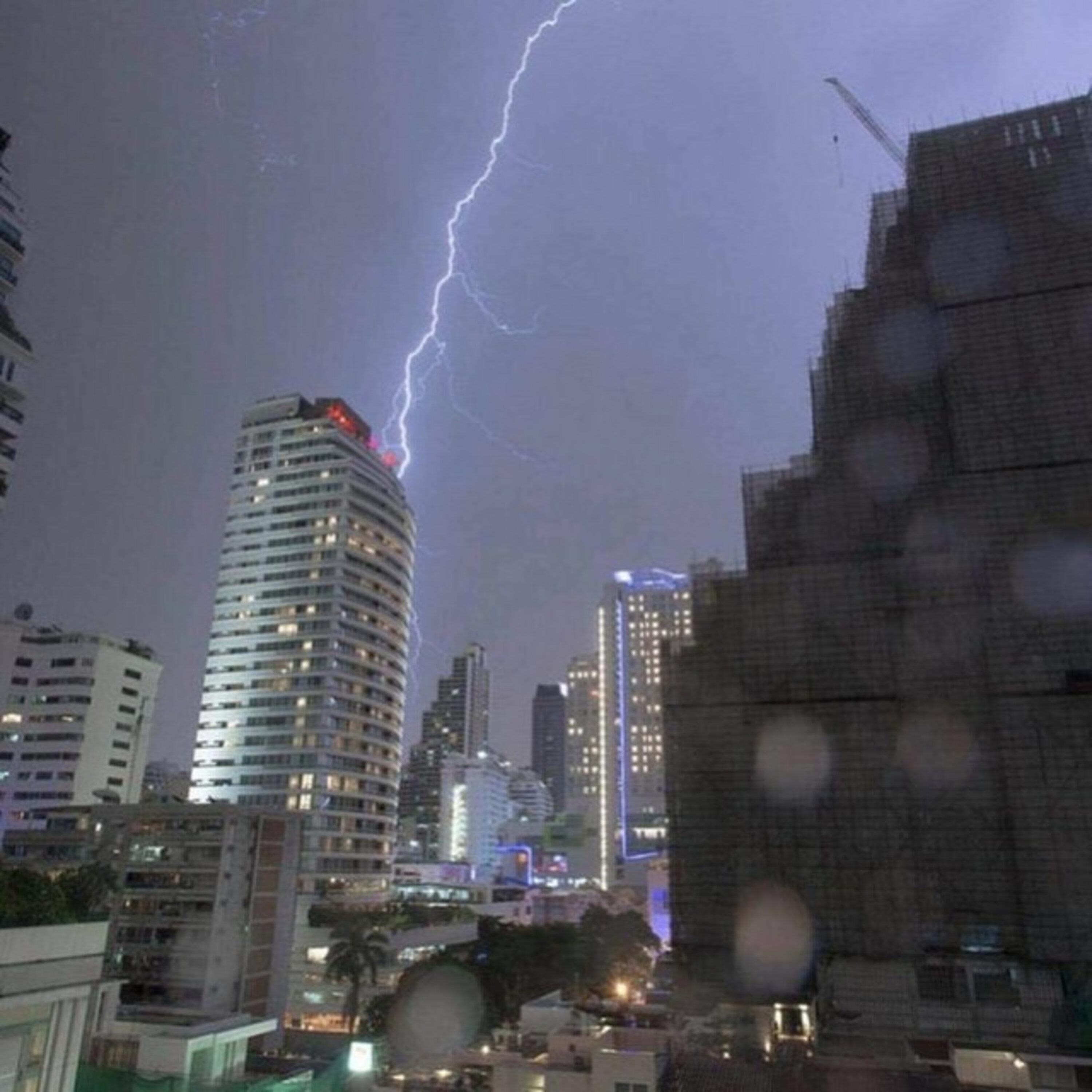 Late Night Thoughts - Single album cover