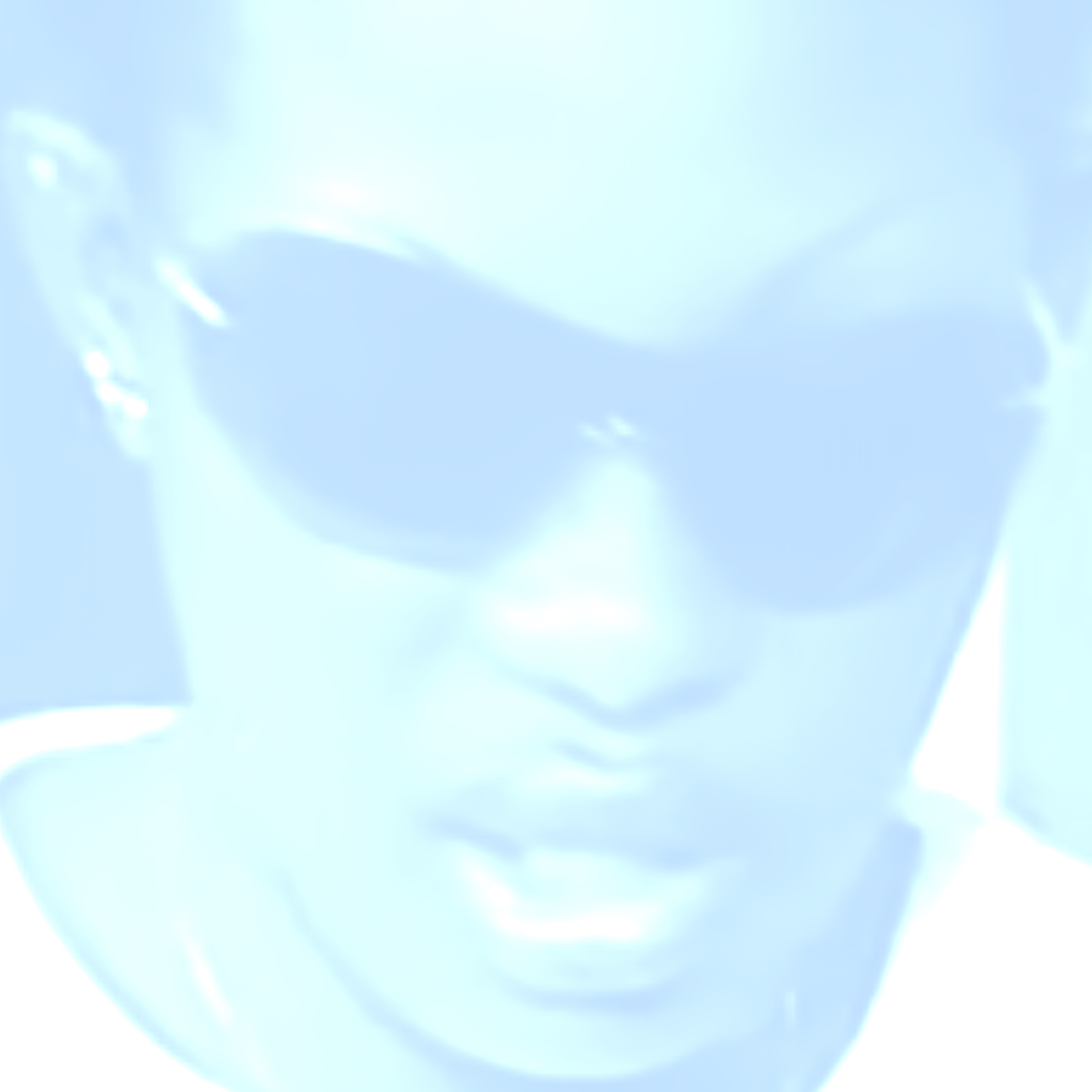 bluey vuitton (feat. evilgiane) - Single album cover