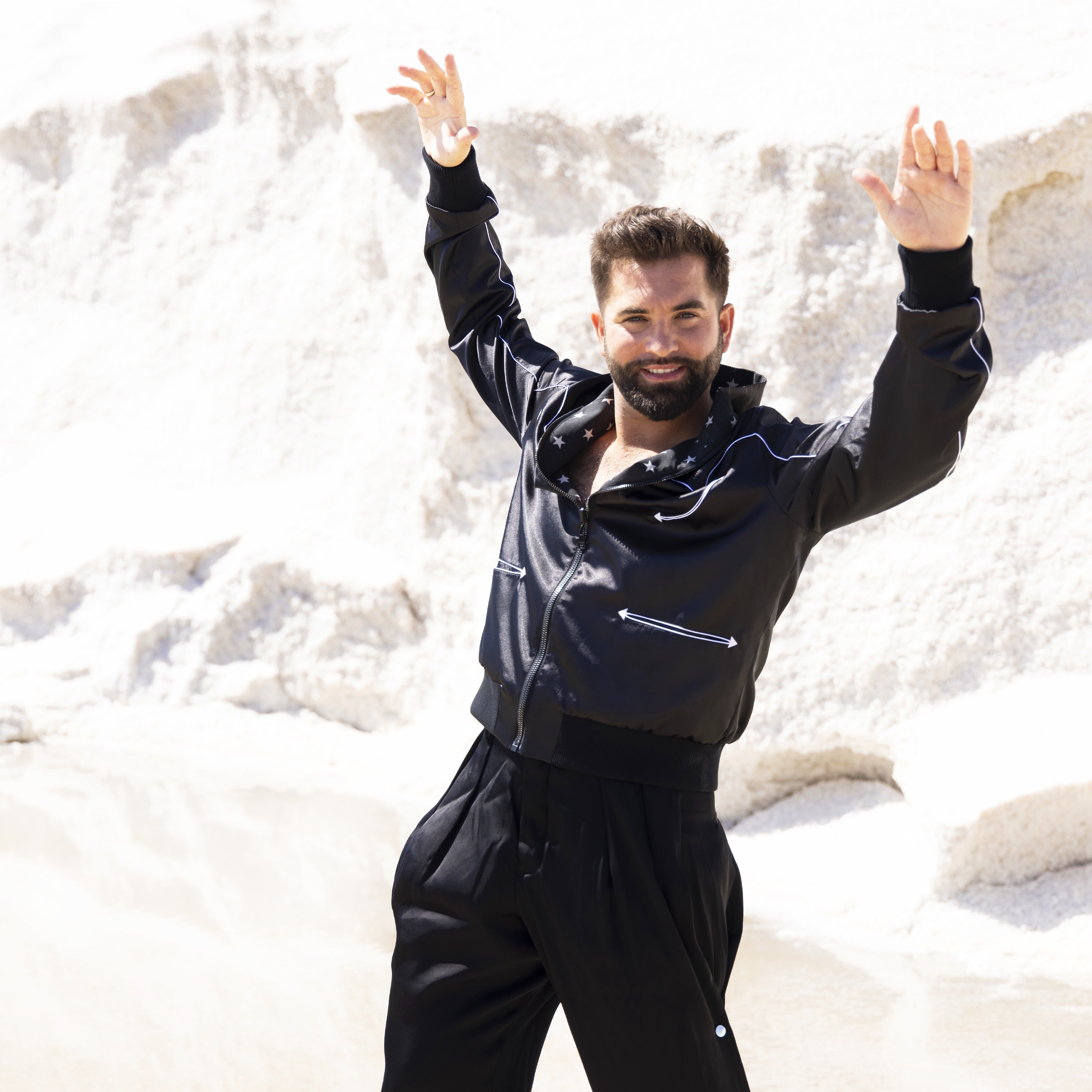 Un, Dos, Tres - Single album cover