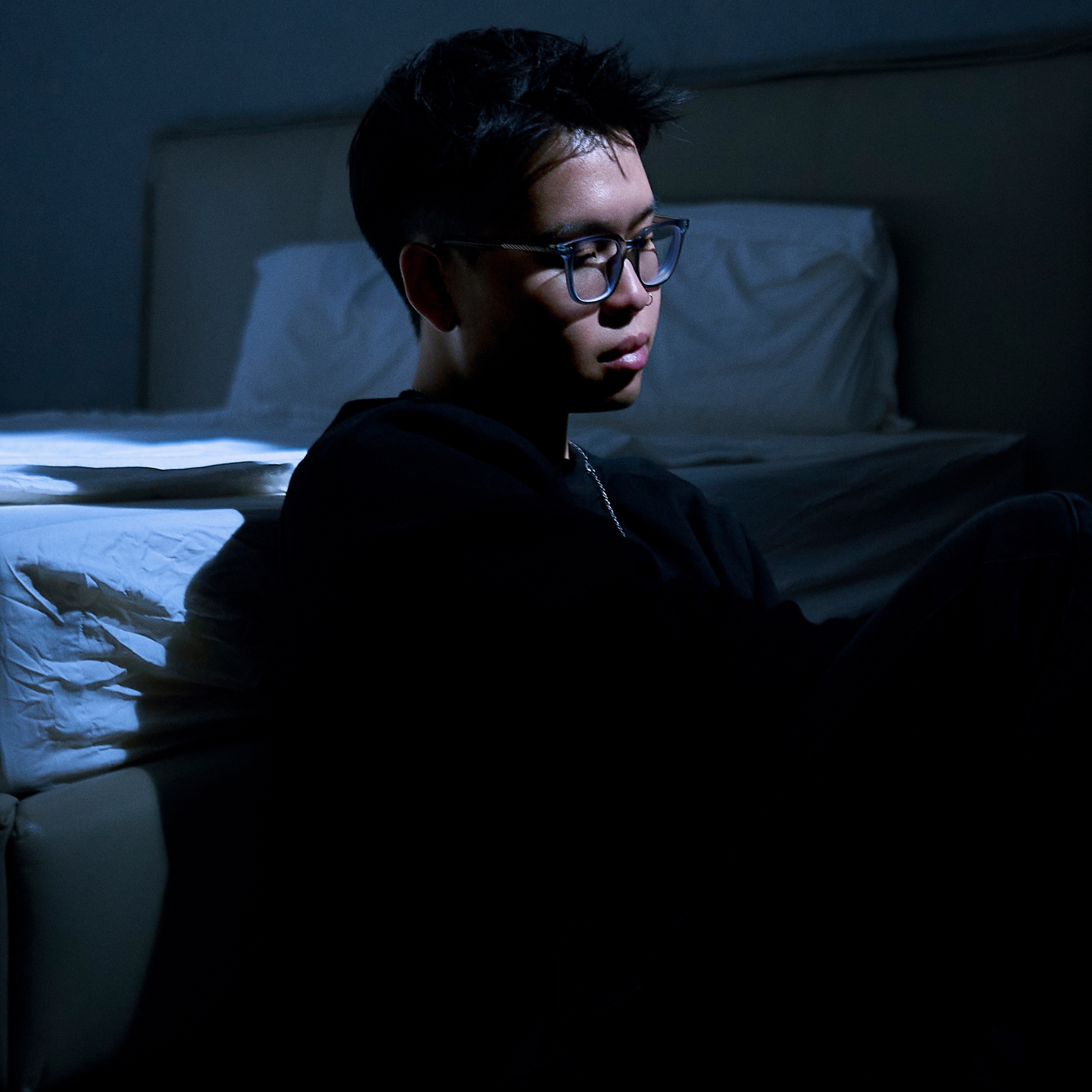 ai sẽ chữa lành tổn thương - Single album cover