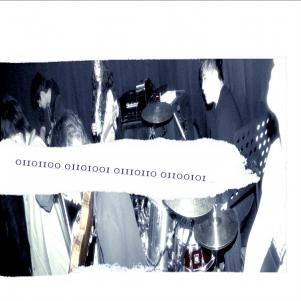 01101100 01101001 01110110 01100101 (live) album cover