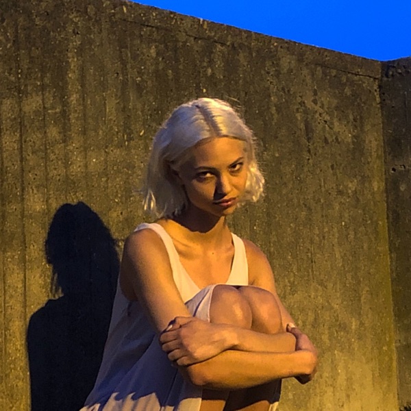 i like the way you kiss me (remixes) - EP album cover