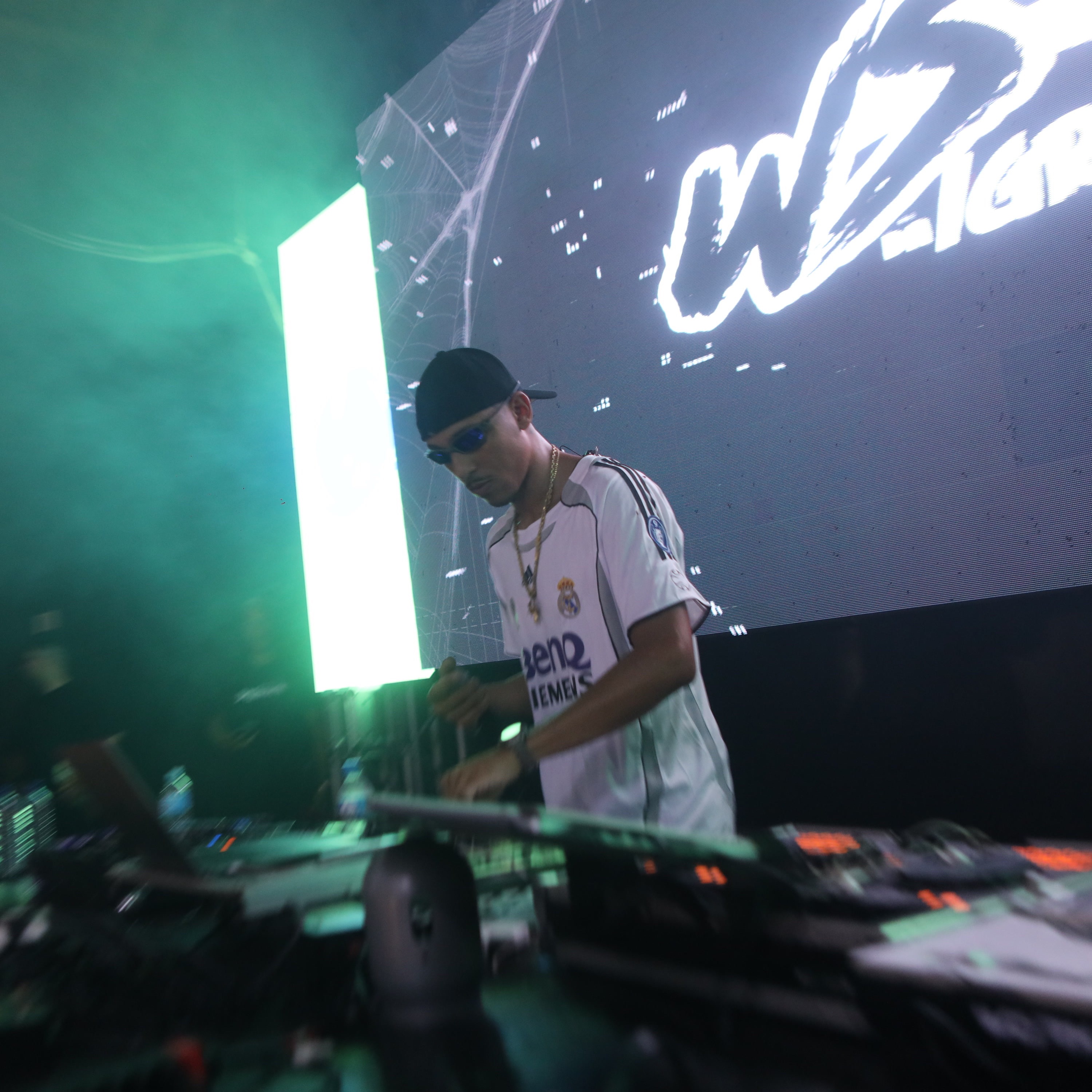 Vou Comer Minha Cunhada - Single album cover