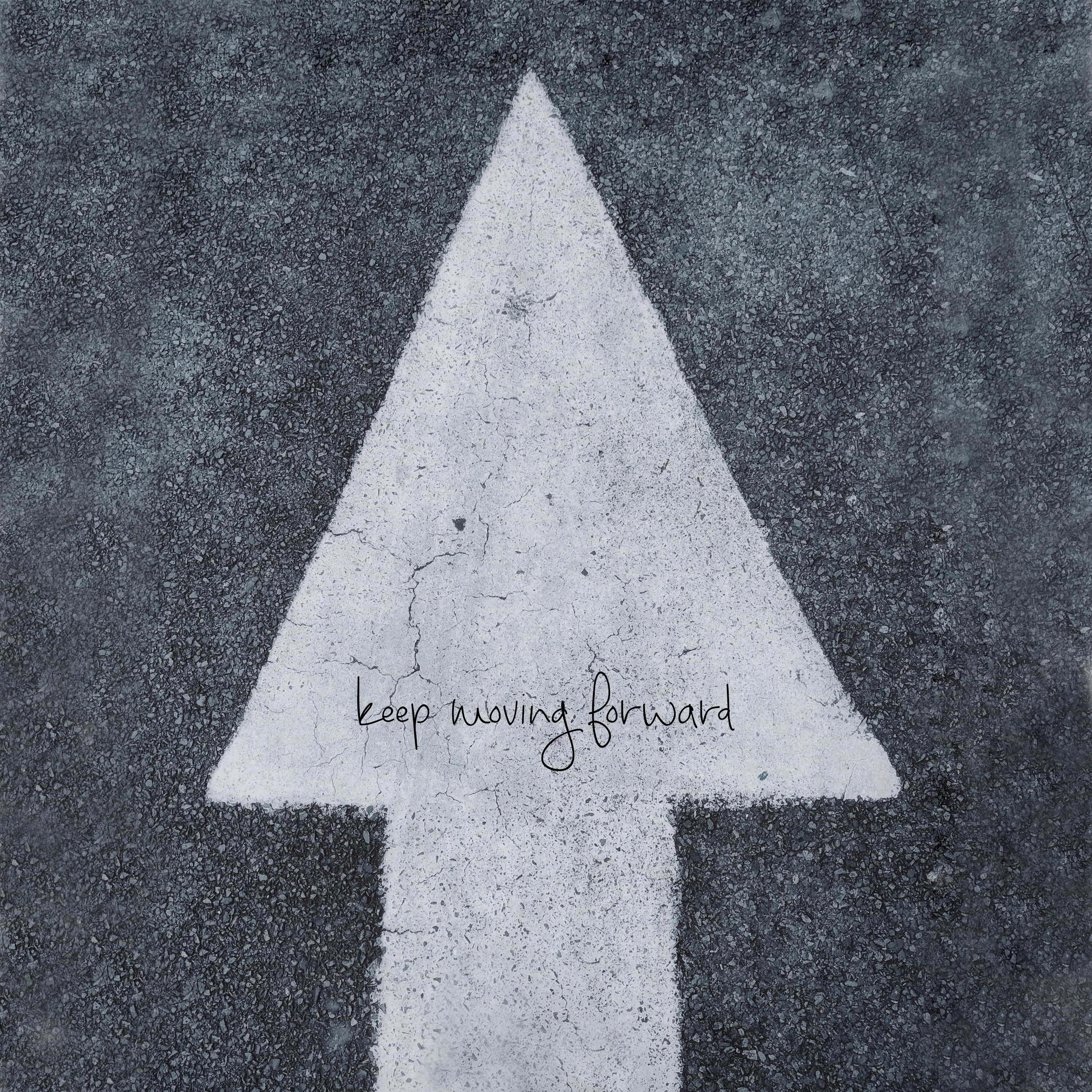 Keep moving forward - Single album cover