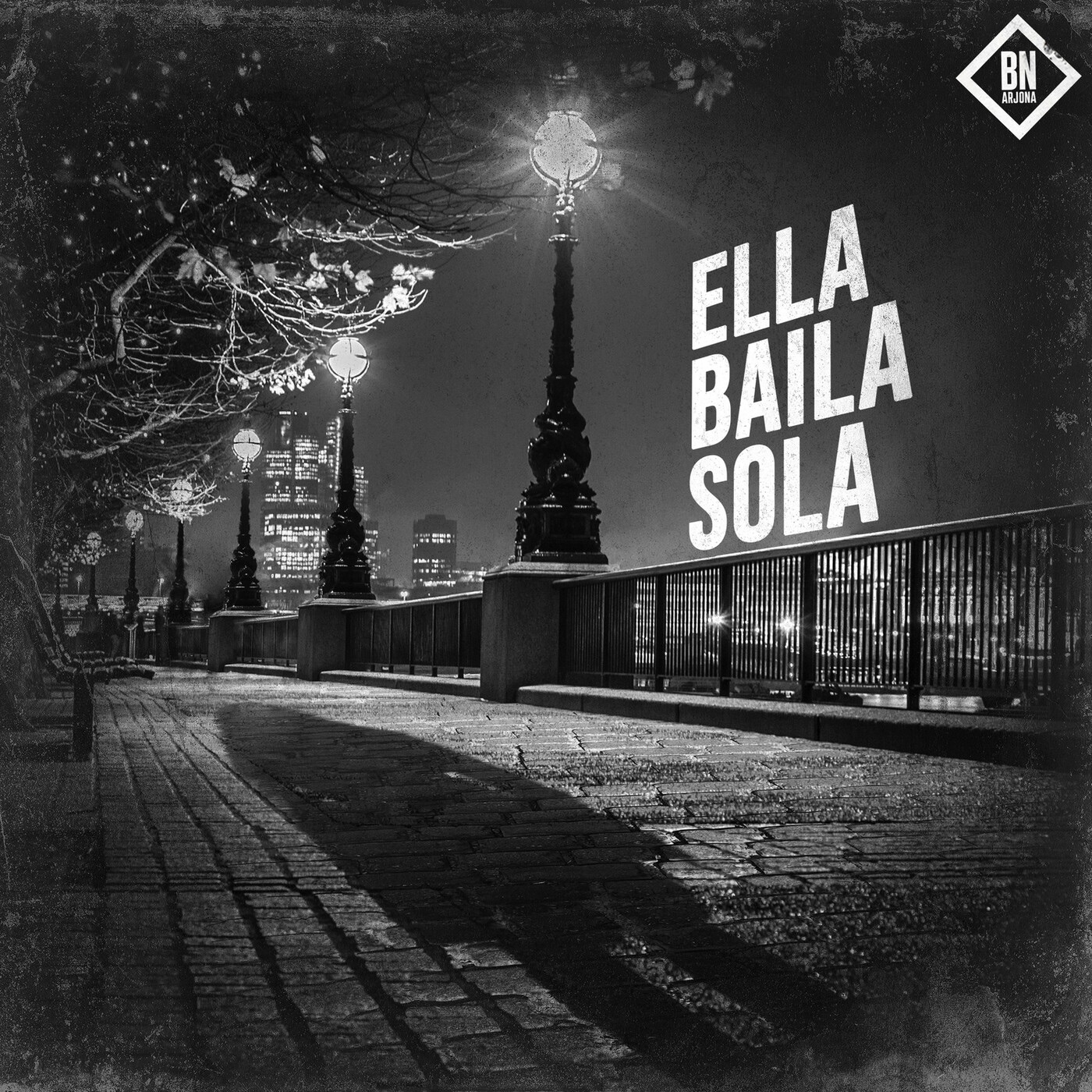 Ella Baila Sola (A Verónica Luque) - Single album cover