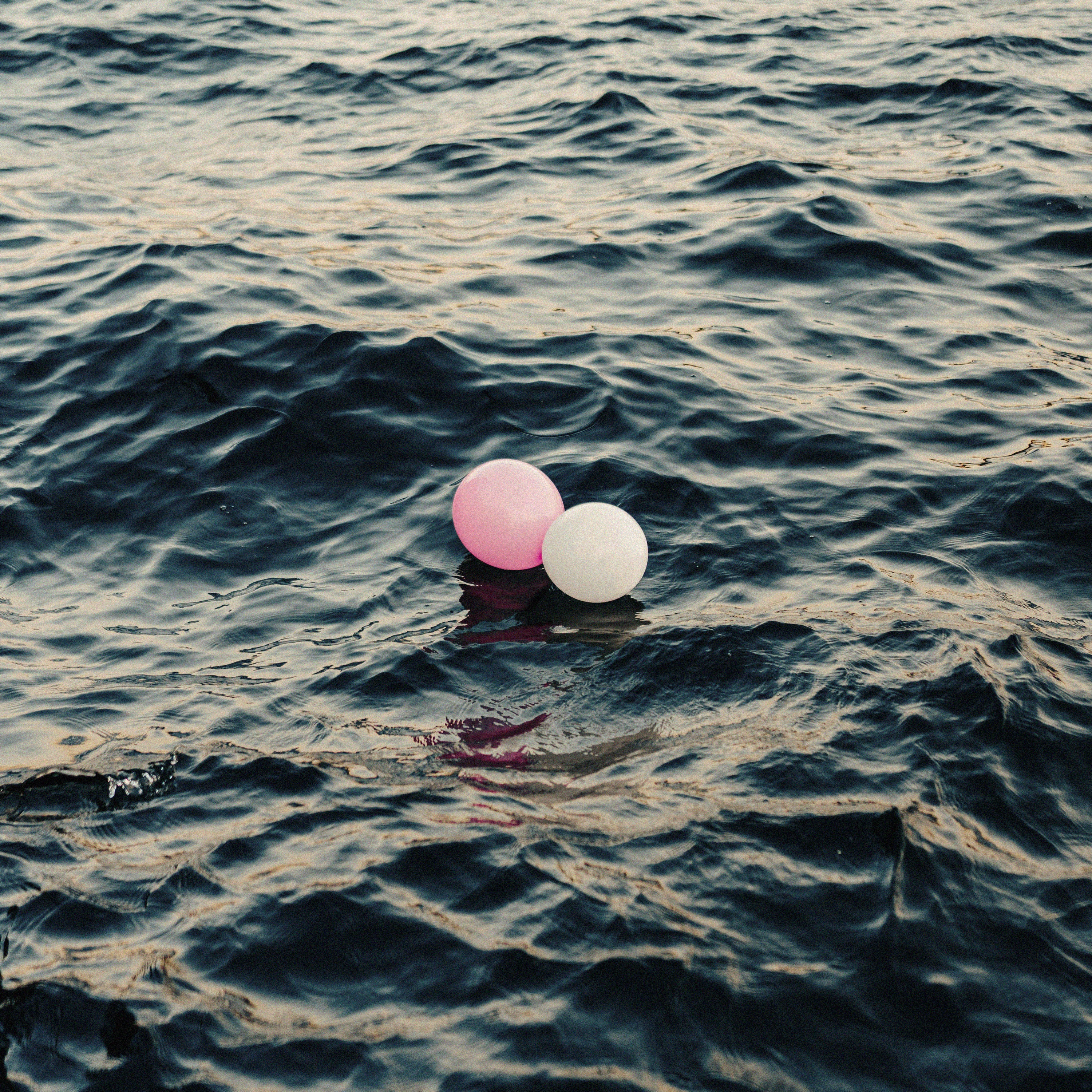Floating - Single album cover