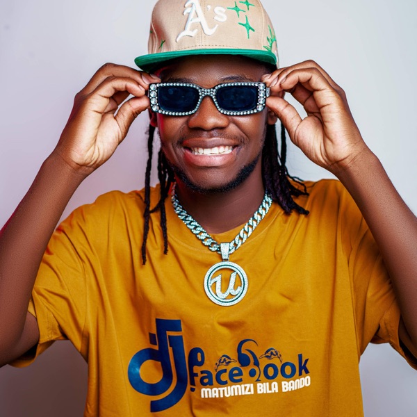 BWANA NIPE AMANI RC - Single album cover