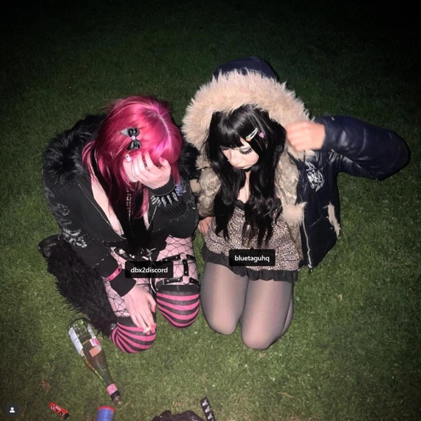 perd toi dans mes yeux >< - Single album cover