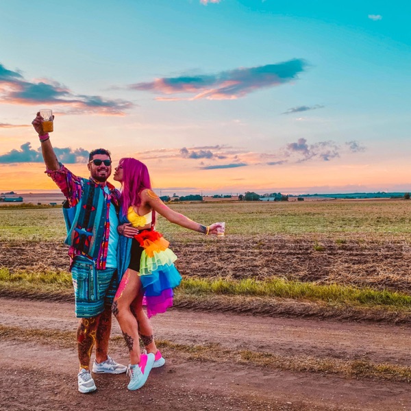 Happy whealty whole and free (feat. Venus) - Single album cover