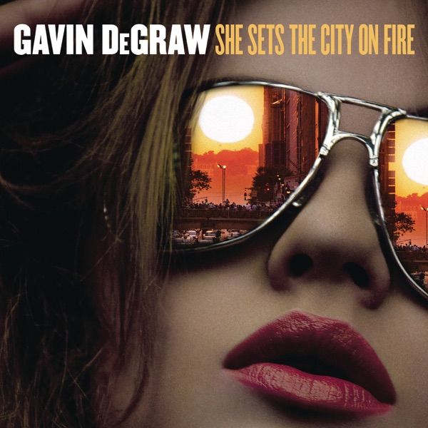 She Sets the City on Fire - Single album cover