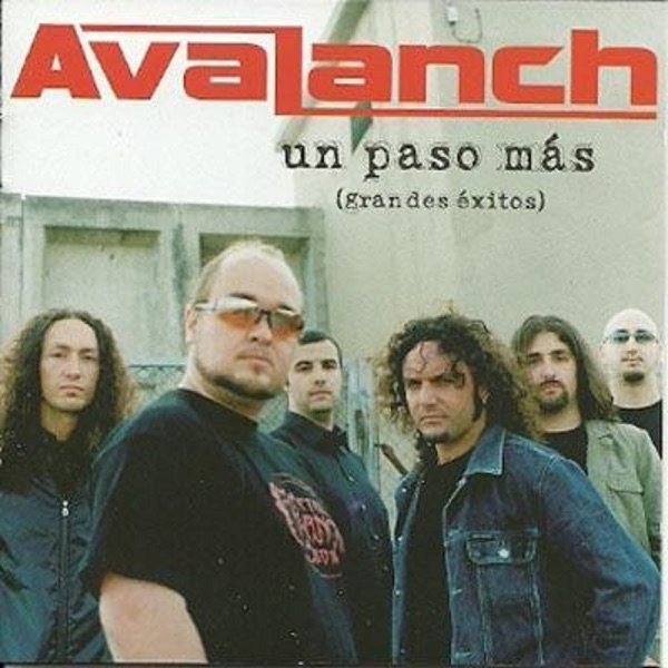 Un Paso Más (Grandes Éxitos) album cover
